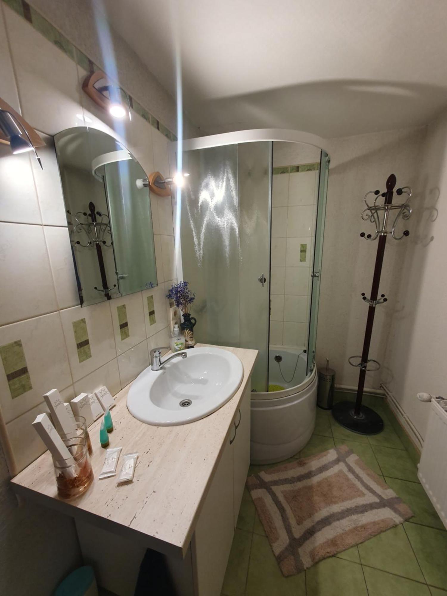 Villa Leonardo Ventspils Esterno foto